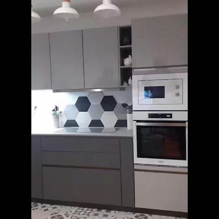 Maison Villa Pierrevert Экстерьер фото